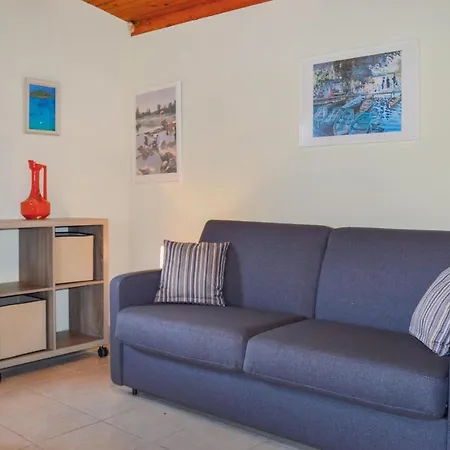 Holiday home Two-bedroom In Calcatoggio (Corsica)